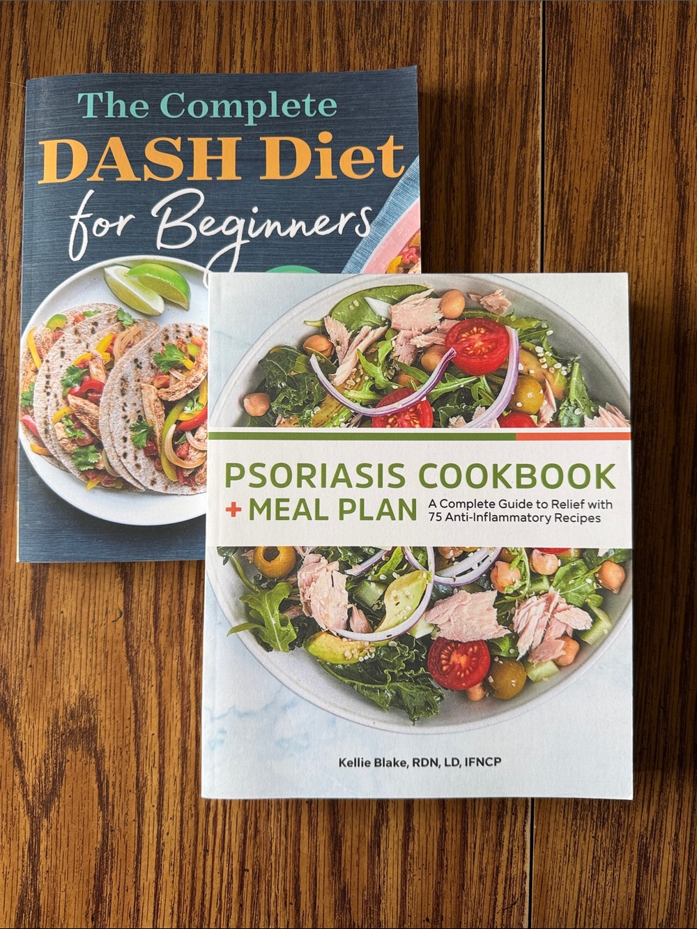 The Complete DASH Diet for Beginners and Psoriasis Cookbook + Meal Plan Set
